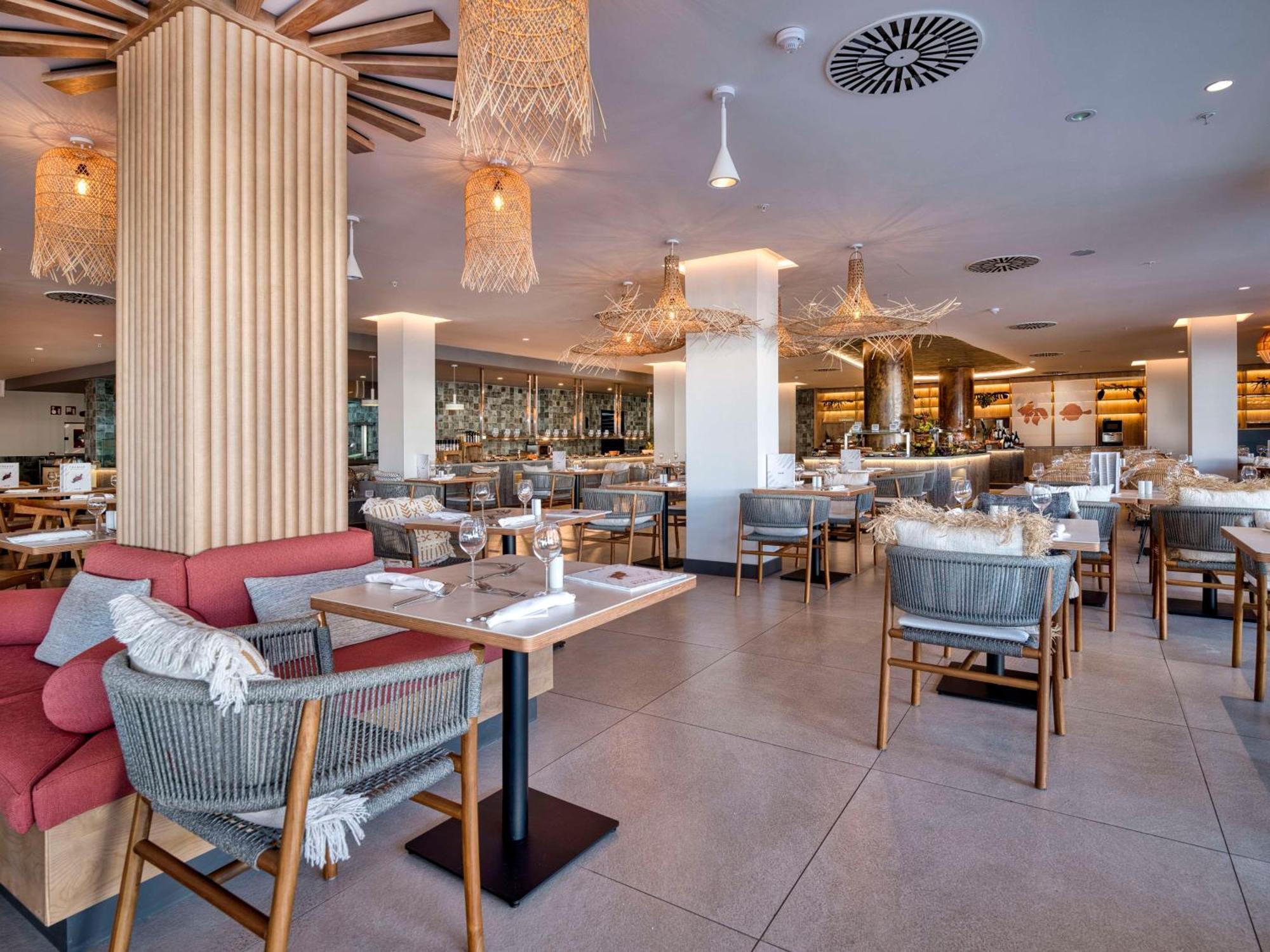 Radisson Blu Resort, Lanzarote Adults Only Costa Teguise Exterior foto