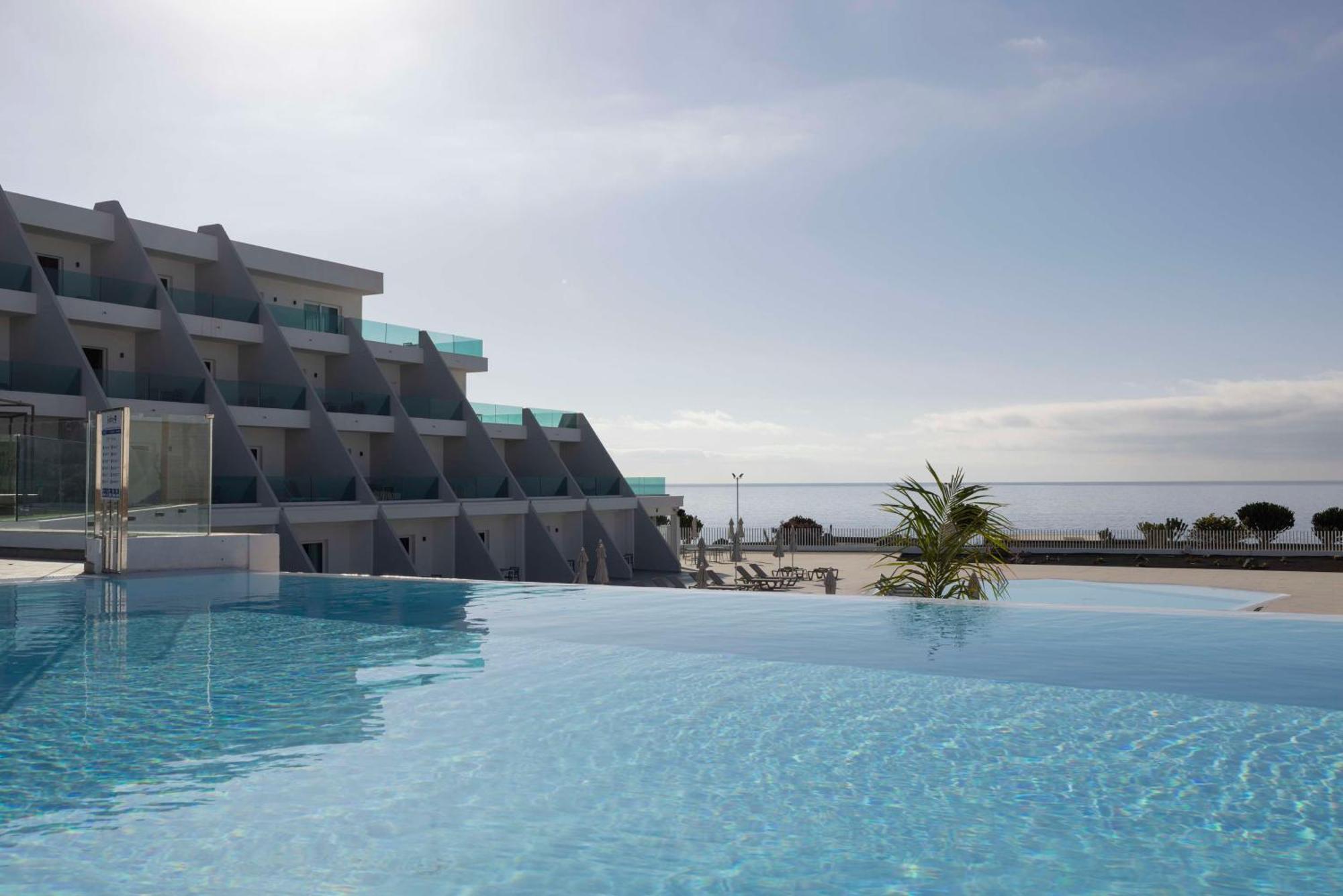Radisson Blu Resort, Lanzarote Adults Only Costa Teguise Exterior foto
