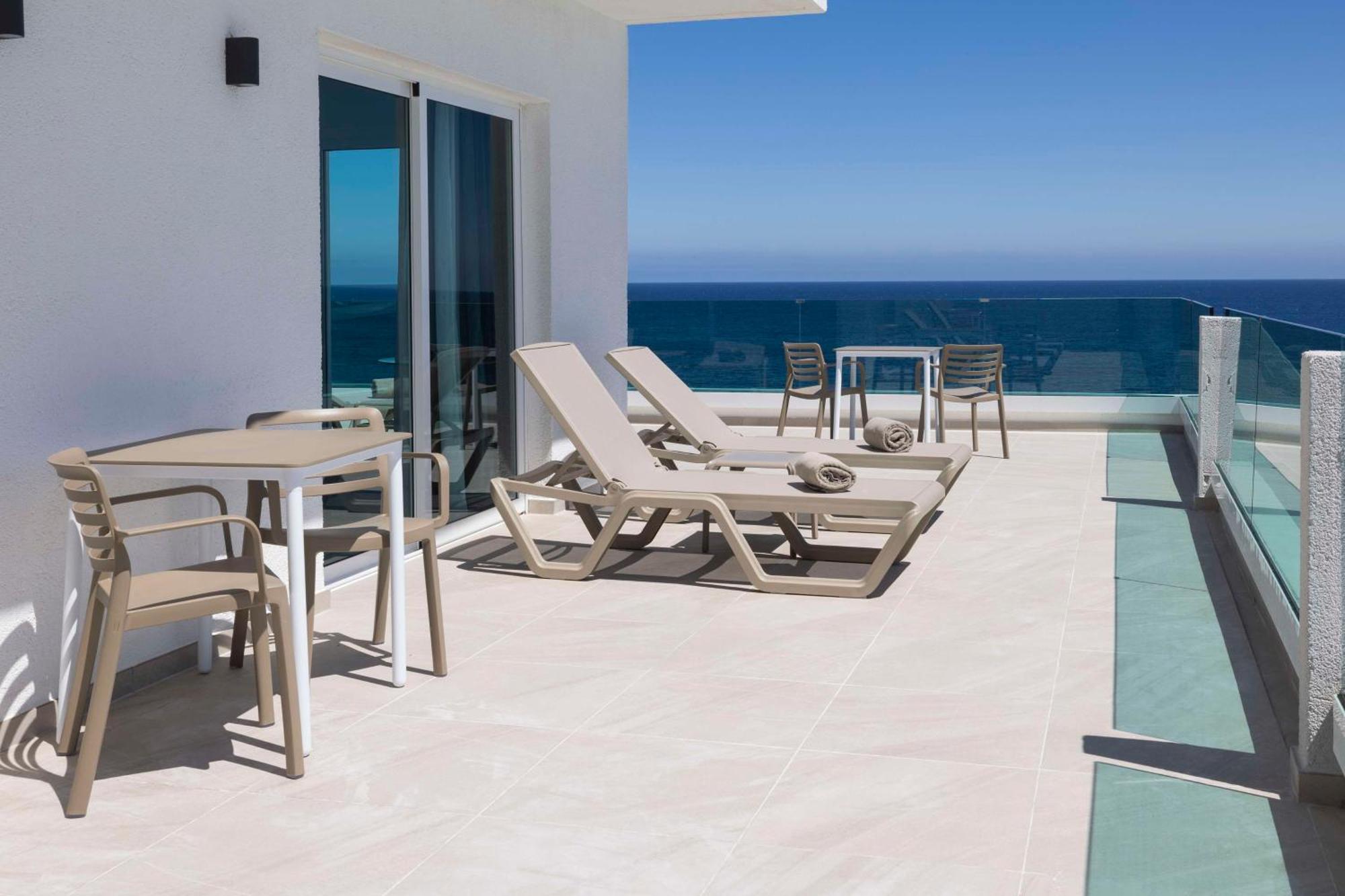 Radisson Blu Resort, Lanzarote Adults Only Costa Teguise Exterior foto